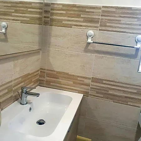 לינה וארוחת בוקר Castrum Santopadre
